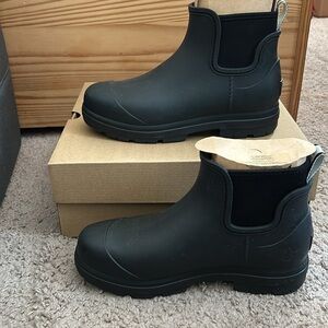 Ugg Women’s Droplet rain boot